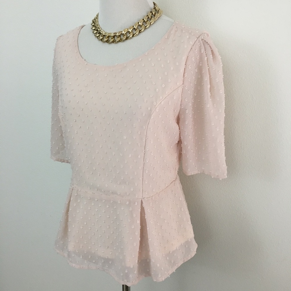 Forever 21 Blush Peplum Top sz M could fit Small